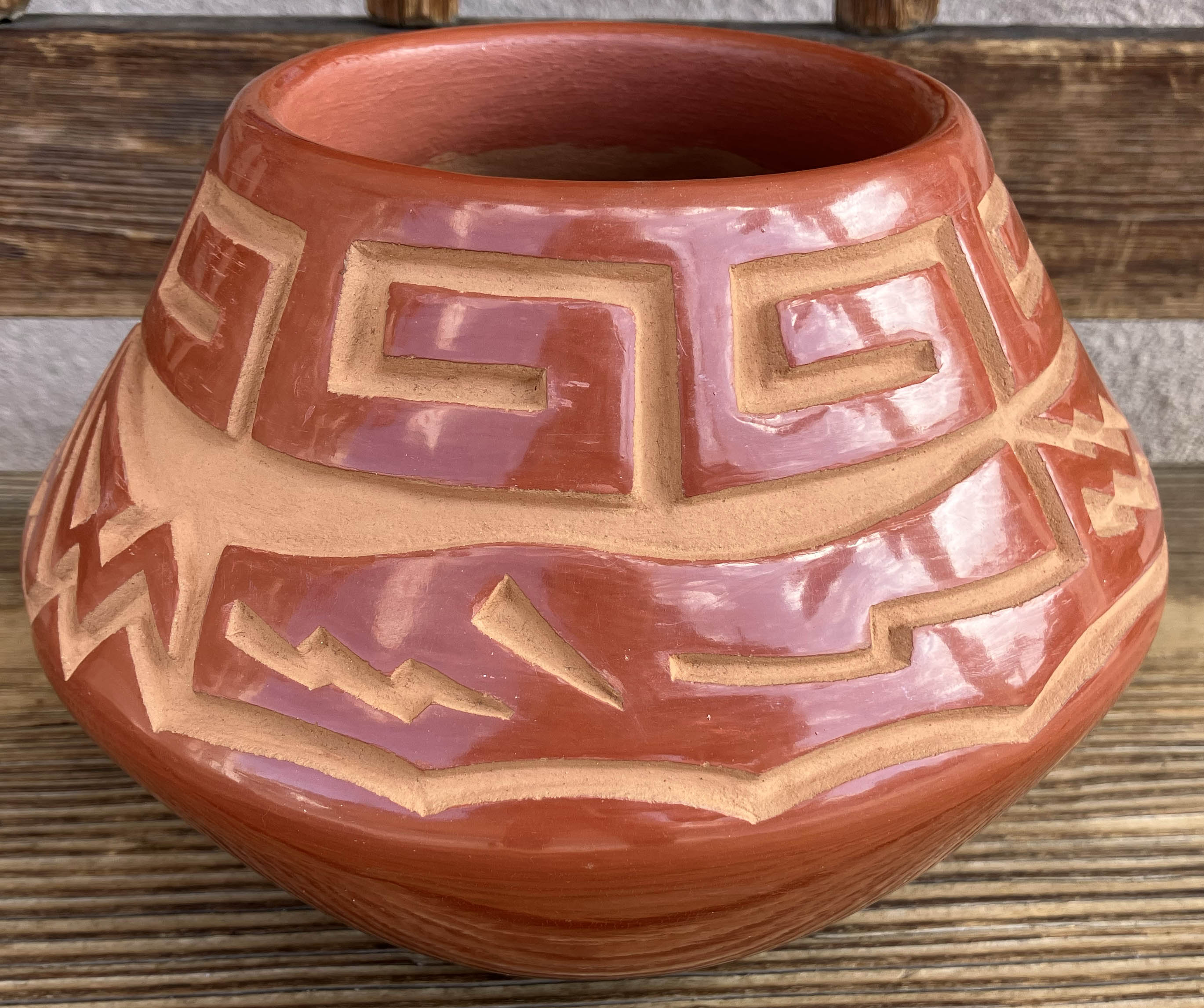 Carolyn Concho | Acoma Seed Pot | Penfield Gallery of Indian Arts | Albuquerque, New Mexico